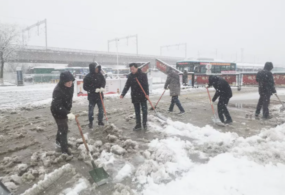 馬鞍山長客 積極應對暴雪天氣