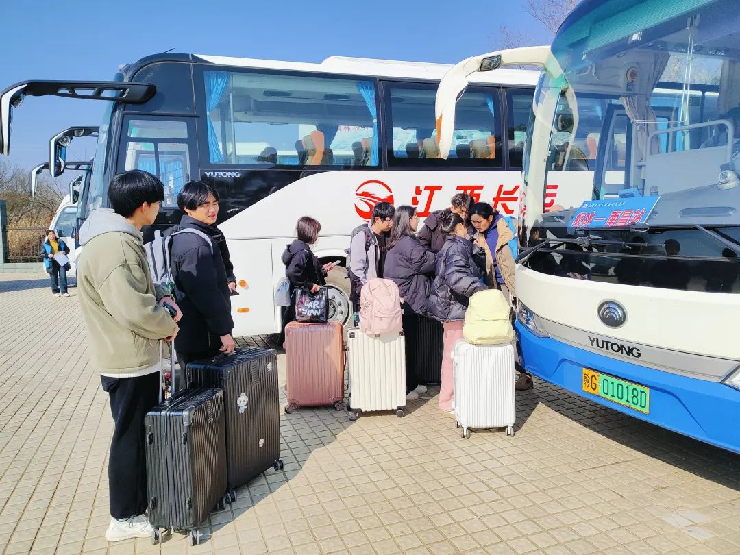 九江長運：校園直通車開到校門口